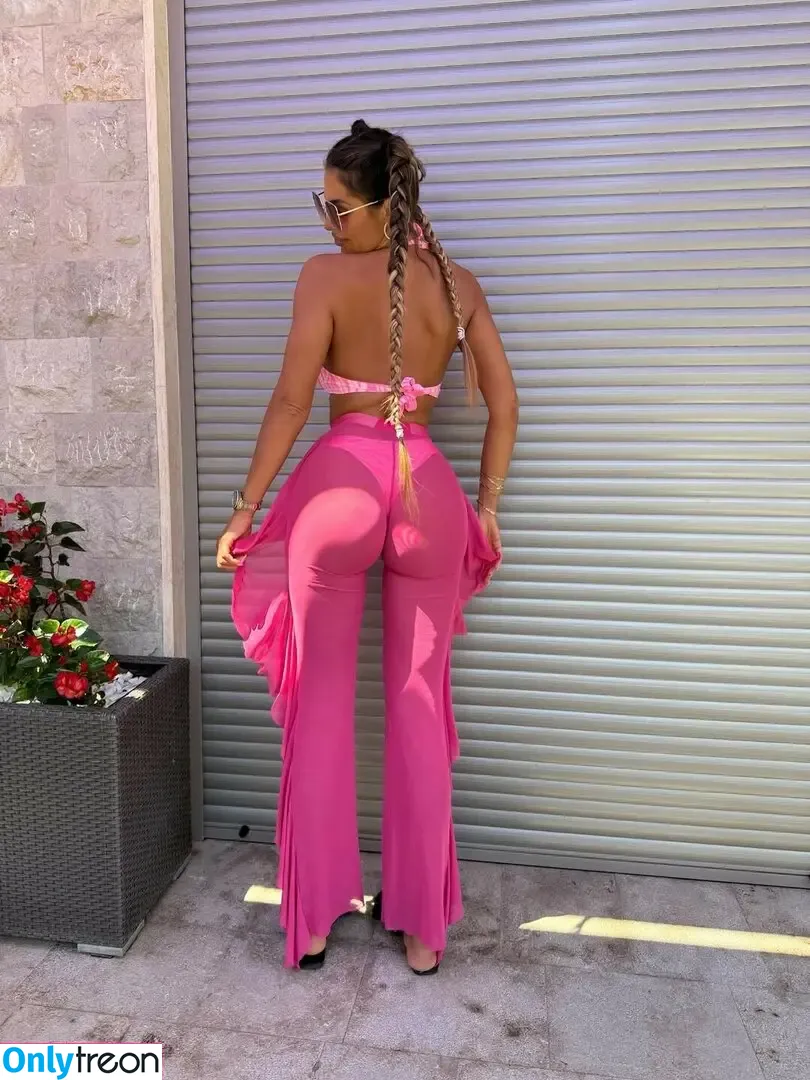Marija Meglaj nude photo #0372 (marija_meglaj / marijameglaj)