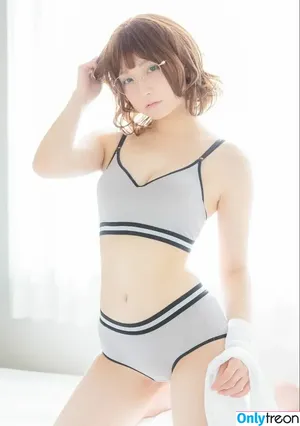 Marina Amatsu / r_ap82_ / r_ap8_ / あまつまりな nude photo #0005