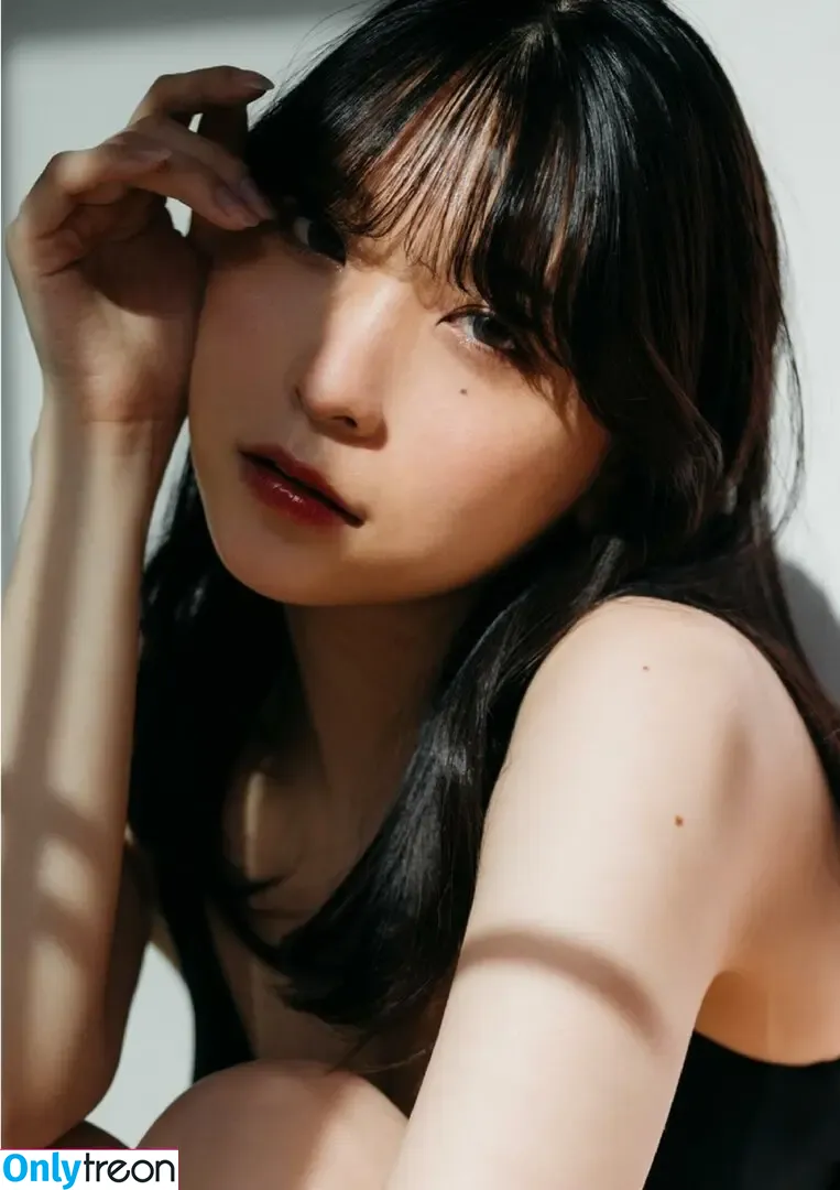 Marina Amatsu nude photo #0204 (r_ap82_ / r_ap8_ / あまつまりな)