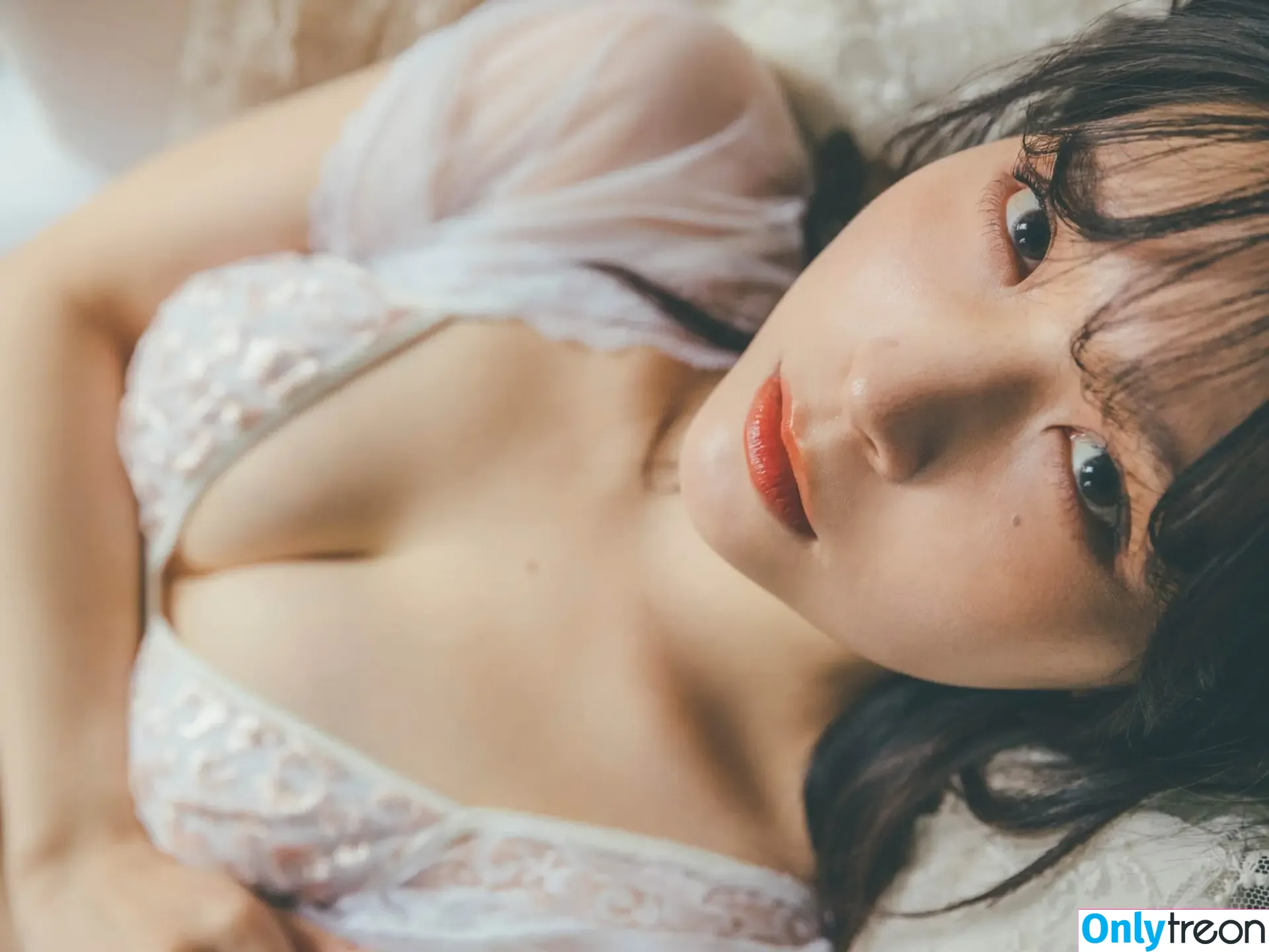 Marina Amatsu nude photo #0292 (r_ap82_ / r_ap8_ / あまつまりな)