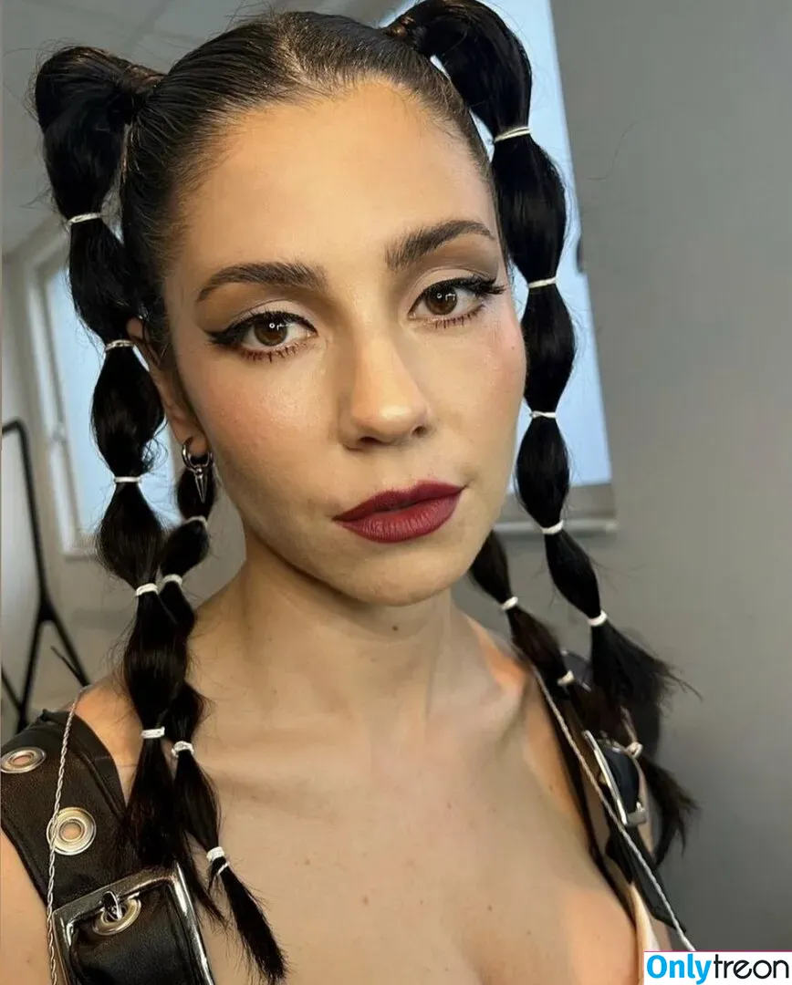Marina Diamandis nude photo #0069 (marina and the diamonds / marinadiamandis)
