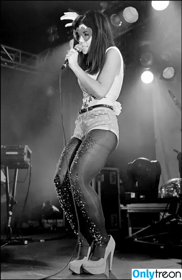Marina Diamandis nude photo #0112 (marina and the diamonds / marinadiamandis)