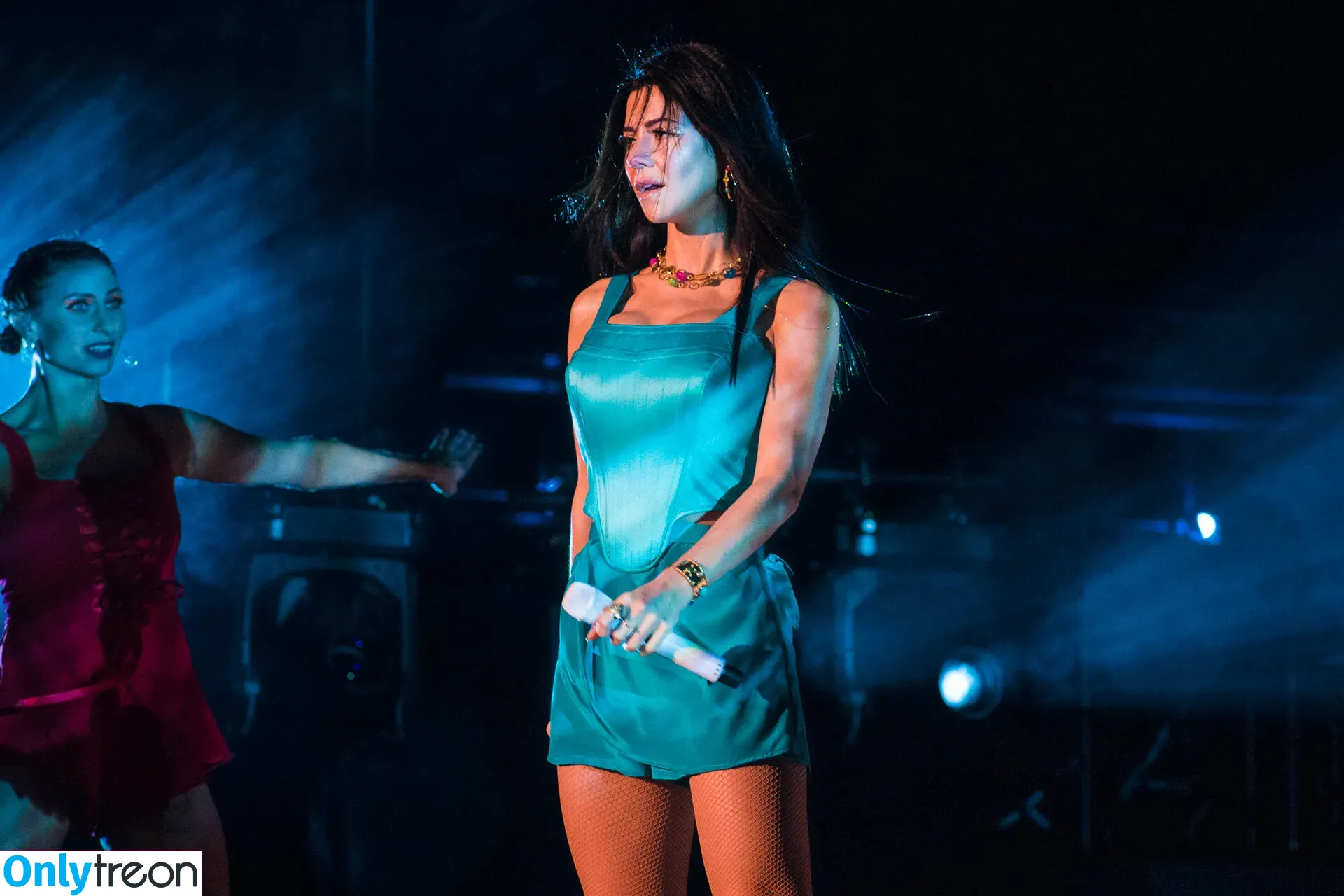 Marina Diamandis nude photo #0145 (marina and the diamonds / marinadiamandis)