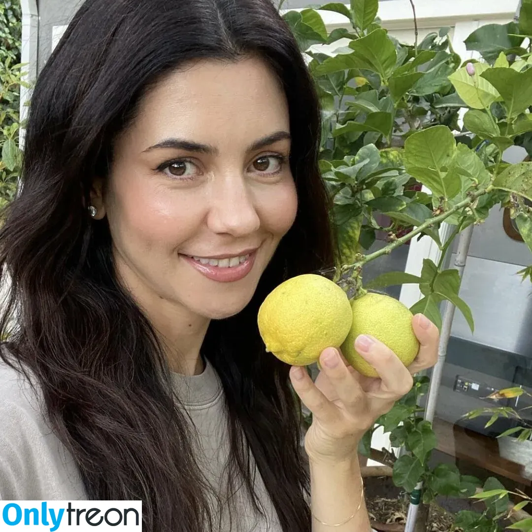 Marina Diamandis nude photo #0156 (marina and the diamonds / marinadiamandis)