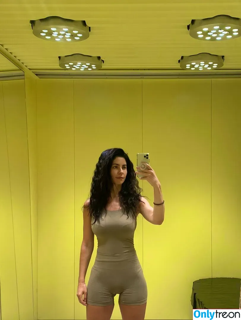 Marina Diamandis nude photo #0175 (marina and the diamonds / marinadiamandis)
