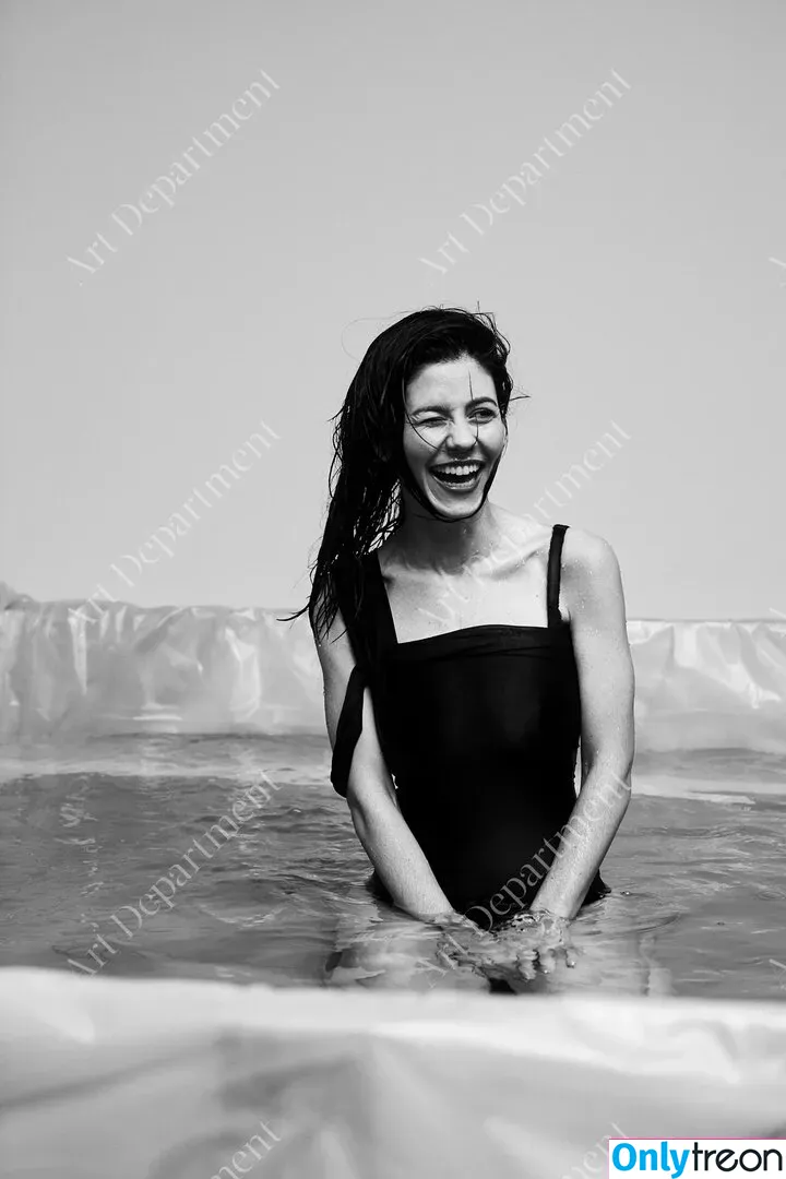 Marina Diamandis nude photo #0253 (marina and the diamonds / marinadiamandis)