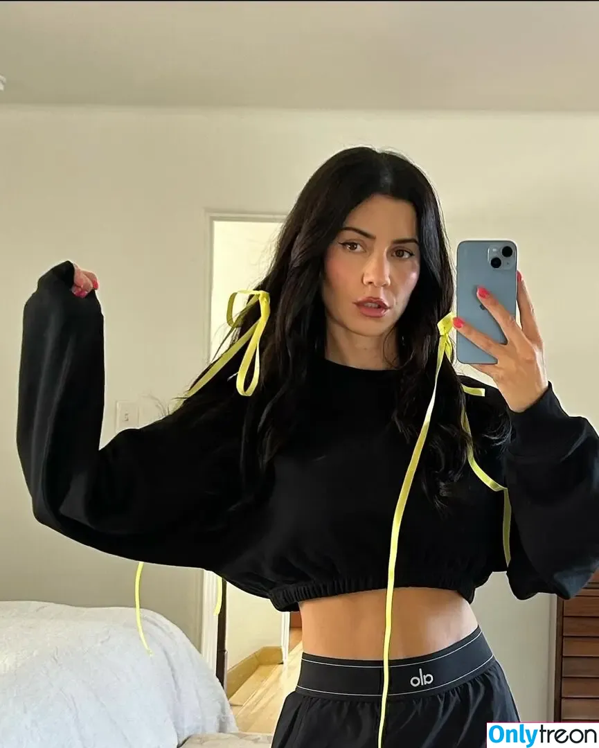 Marina Diamandis nude photo #0603 (marina and the diamonds / marinadiamandis)