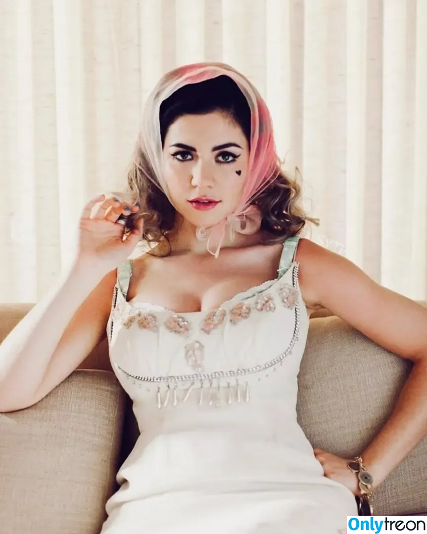 Marina Diamandis nude photo #0611 (marina and the diamonds / marinadiamandis)