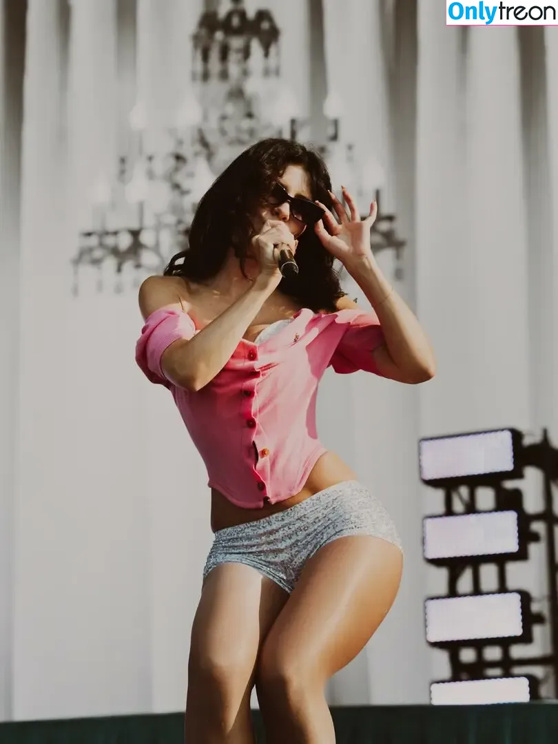 Marina Diamandis nude photo #0613 (marina and the diamonds / marinadiamandis)