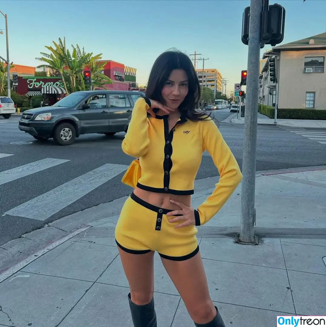 Marina Diamandis nude photo #0625 (marina and the diamonds / marinadiamandis)