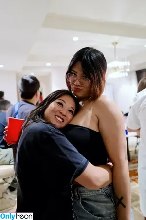 Marine Sivongsa / baitelephone nude photo #0018