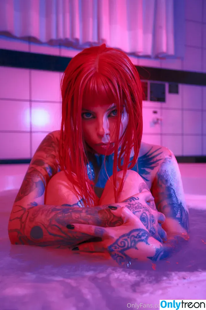 marjosuicide nude photo #0404 (marjo_sg)