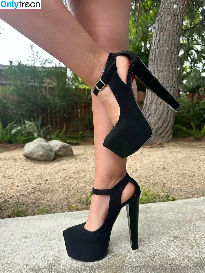 marriedandheelsof nude photo #0148 (marriedandheels)