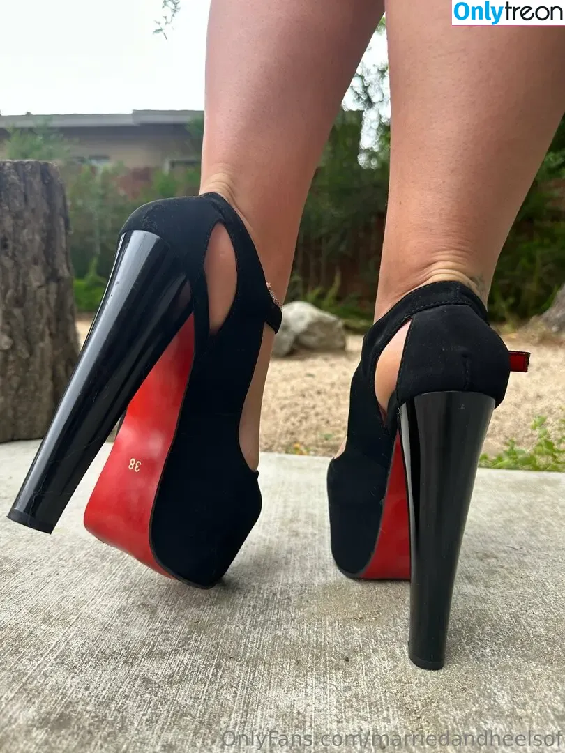 marriedandheelsof nude photo #0155 (marriedandheels)