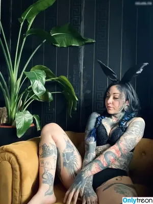 Marry Boeh / Vampvirya / theblxckwolf nude photo #0001