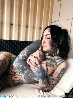 Marry Boeh / Vampvirya / theblxckwolf nude photo #0048