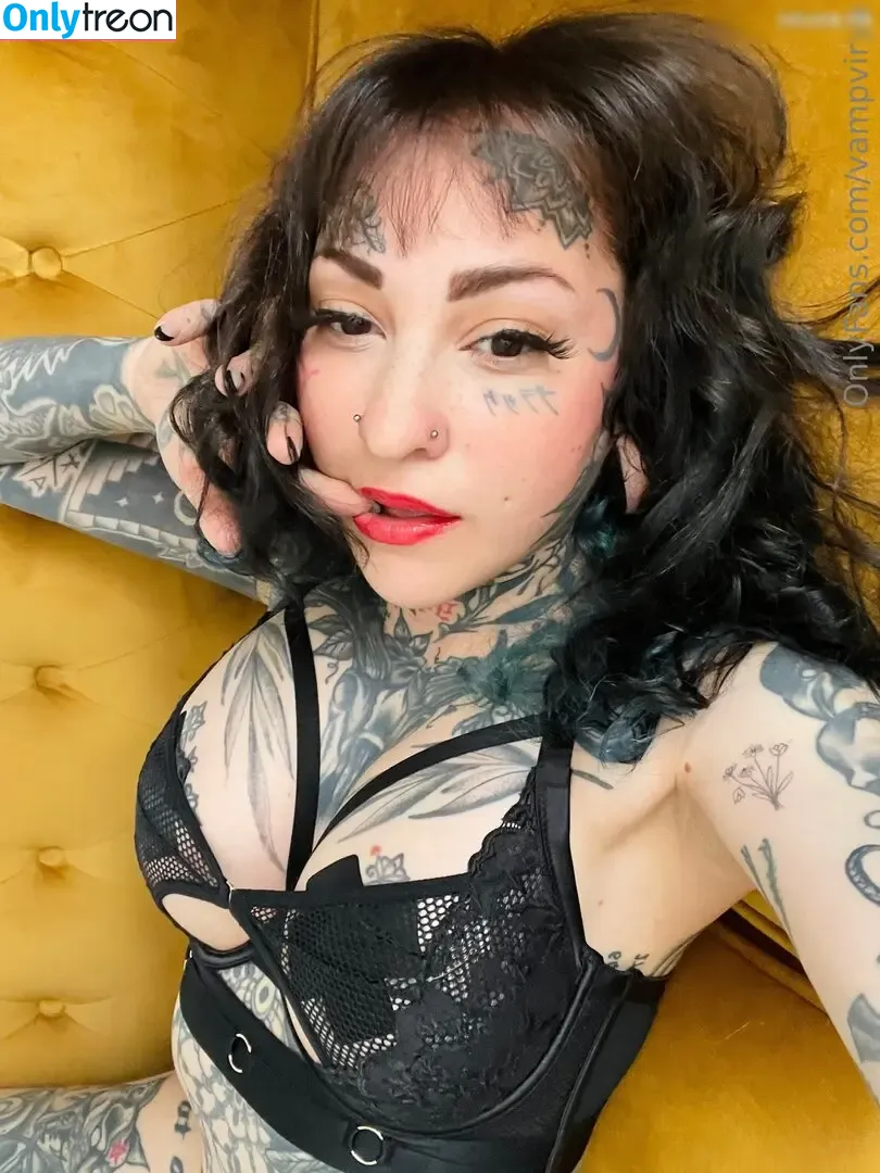 Marry Boeh nude photo #0019 (Vampvirya / theblxckwolf)