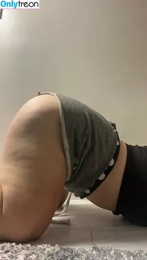  nude photo #0007