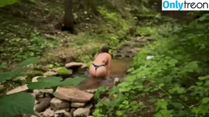 Marusya Shiklina / Marusya outdoors / marusya / marusya.shiklina nude photo #0038