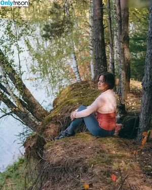 Marusya Shiklina / Marusya outdoors / marusya / marusya.shiklina nude photo #0178