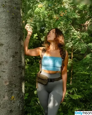 Marusya Shiklina / Marusya outdoors / marusya / marusya.shiklina nude photo #0192