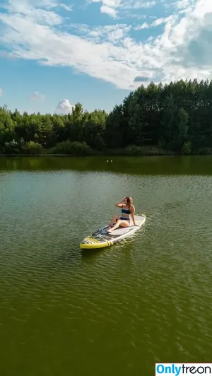 Marusya Shiklina / Marusya outdoors / marusya / marusya.shiklina nude photo #0197