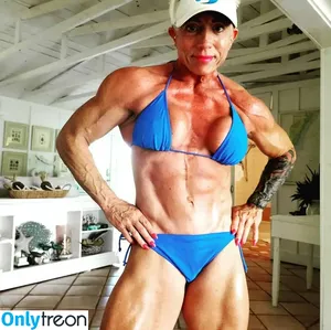 Mary Ann Wieckowski / _ifbbpro__mamuscle__ / sex tank / sextank / sextank11 nude photo #0014