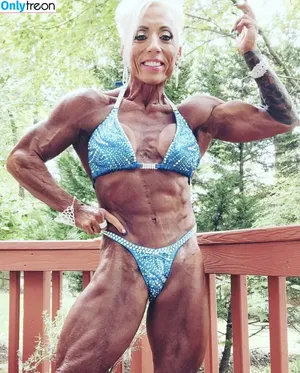 Mary Ann Wieckowski / _ifbbpro__mamuscle__ / sex tank / sextank / sextank11 nude photo #0020
