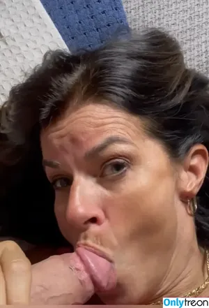 Mary Burke / mary_burke / milfmaryburke / sexymilfmary nude photo #0383