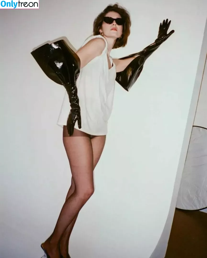 Mary Elizabeth Winstead nude photo #0285 (mary_elizabeth_winstead)