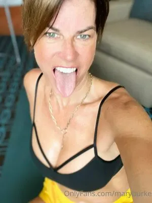 maryburke / themaryburke3 nude photo #0039
