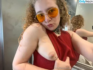MaryjaneAuryn / maryjane_auryn / maryjane_auryn_official nude photo #0124