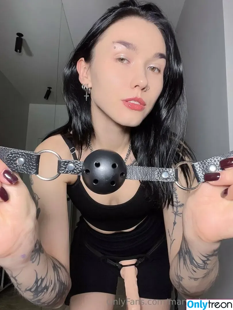 MaryMistresss nude photo #0030 (marymistress2.0)