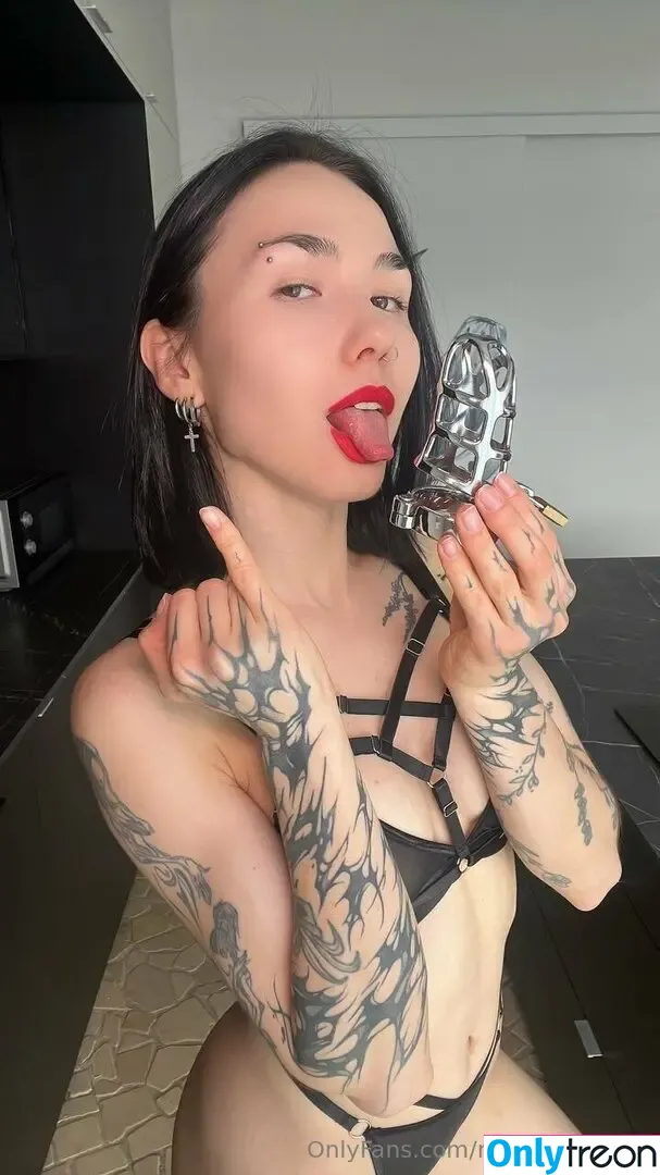 MaryMistresss nude photo #0070 (marymistress2.0)