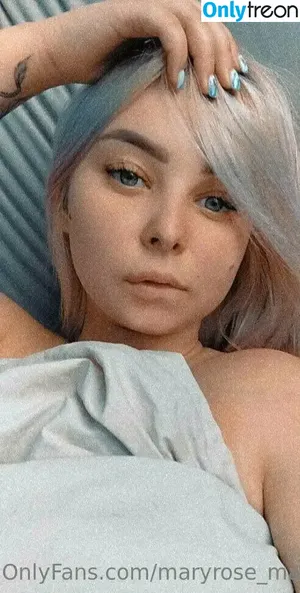  nude photo #0001