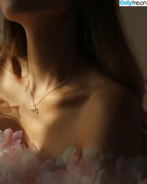 Marzia Kjellberg / itsmarziapie nude photo #0041