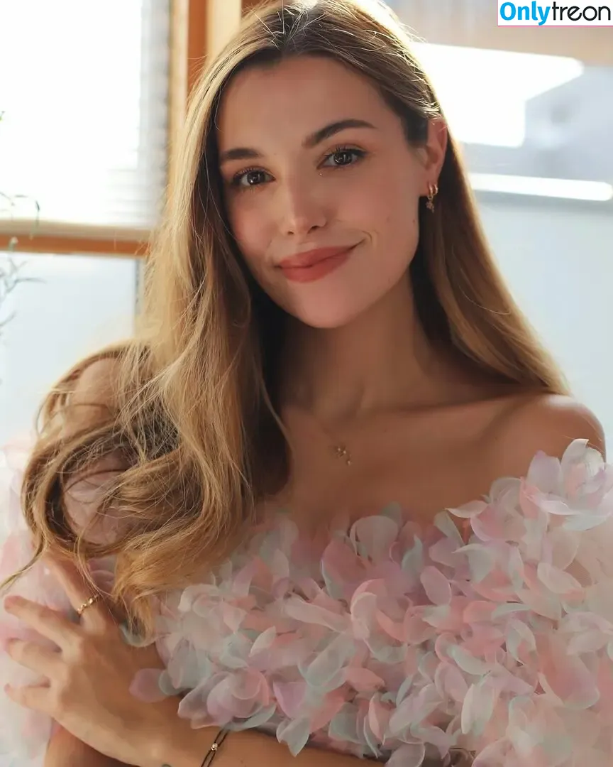 Marzia Kjellberg nude photo #0043 (itsmarziapie)