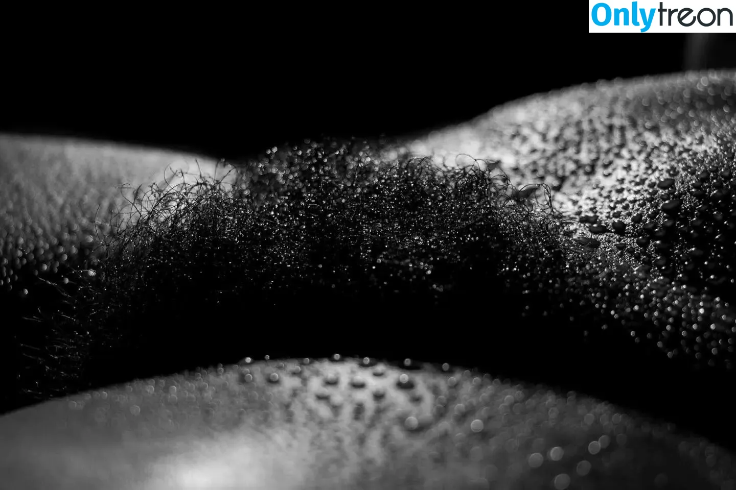 Maska nude photo #0040 (maska09 / themaskxl)