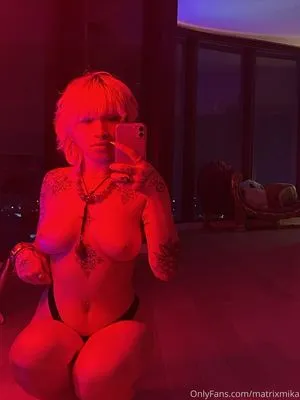 Matrixmika / ARIESV3NUS / Ariesvenus / Thiccuslyrata / Venusmatrix / matrixmicah nude photo #0002