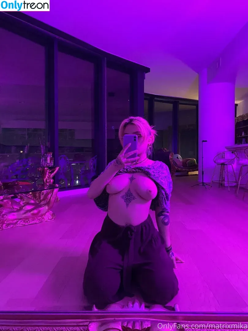 Matrixmika nude photo #0102 (ARIESV3NUS / Ariesvenus / Thiccuslyrata / Venusmatrix / matrixmicah)