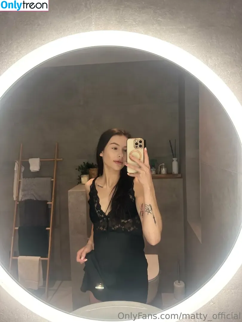 matty_official nude photo #0071 (matty.official)