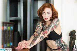 Maud Franklen / maudnoir / maudsuicide nude photo #0076