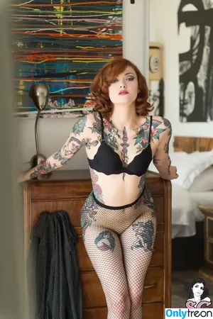 Maud Franklen / maudnoir / maudsuicide nude photo #0082
