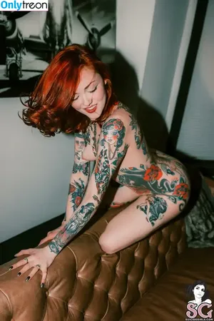 Maud Franklen / maudnoir / maudsuicide nude photo #0683