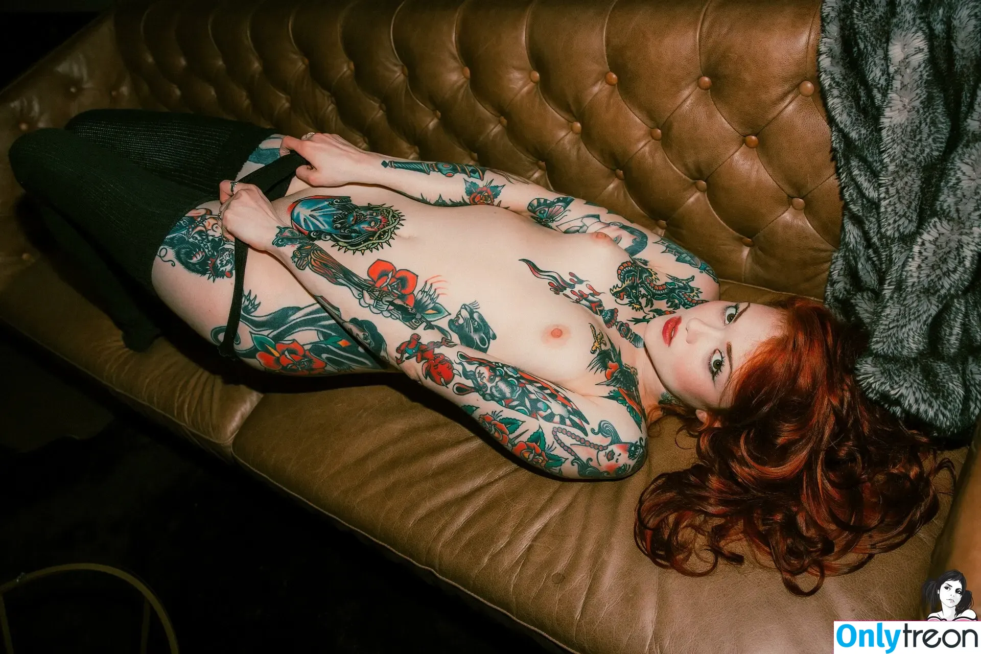 Maud Franklen nude photo #0660 (maudnoir / maudsuicide)