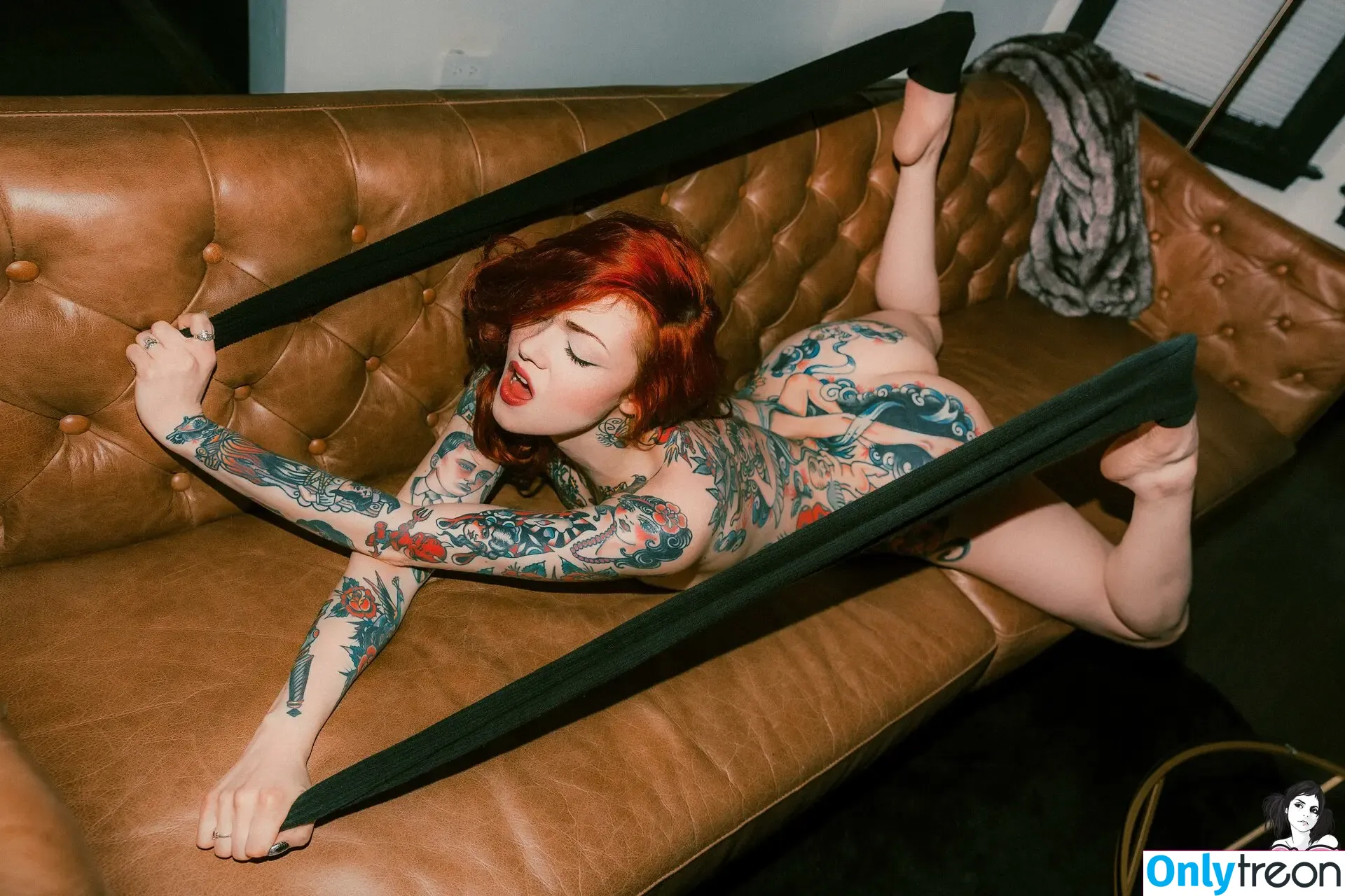 Maud Franklen nude photo #0674 (maudnoir / maudsuicide)