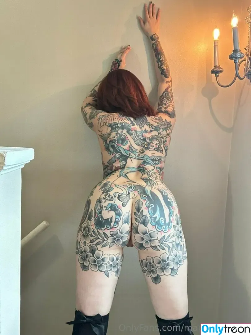 Maud Franklen nude photo #2166 (maudnoir / maudsuicide)