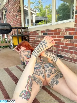 Maud Franklen / maudnoir / maudsuicide nude photo #4007