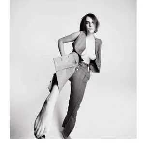 Maya Hawke / maya_hawke / neohawk2 nude photo #0030