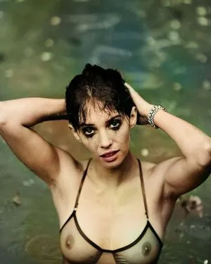 Maya Hawke / maya_hawke / neohawk2 nude photo #0032